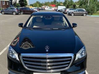 2017 Mercedes-Benz S-Класс 560 Long VI (W222, C217) Рестайлинг, чёрный, 4500000 рублей, вид 1