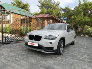 2014 BMW X1 18i I (E84) Рестайлинг, белый, 1420000 рублей, вид 1