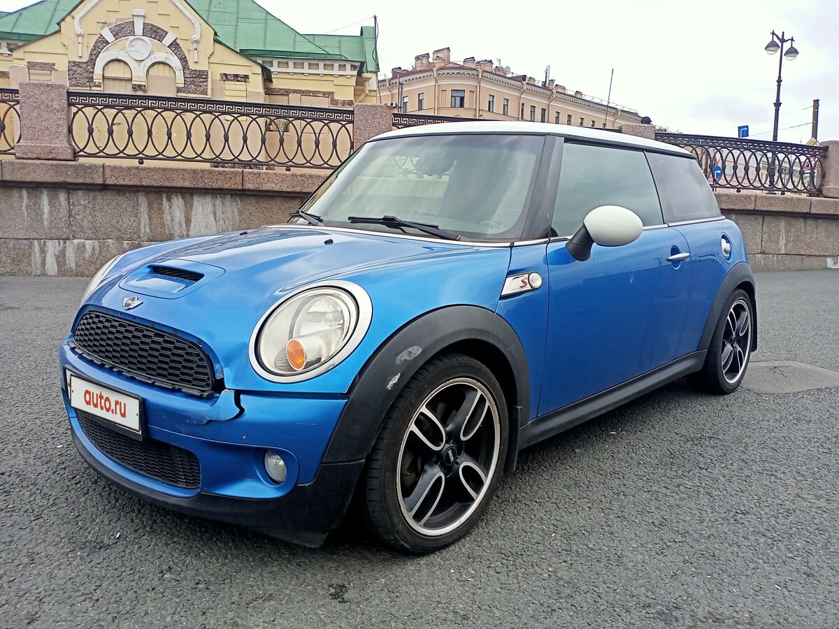 Купить б/у Mini Hatch II (R56) Cooper S 1.6 AT (175 л.с.) бензин ...