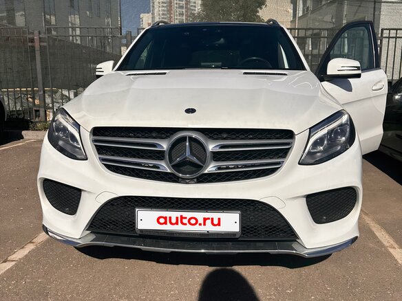 2017 Mercedes-Benz GLE 250 d I (W166), белый, 3770000 рублей