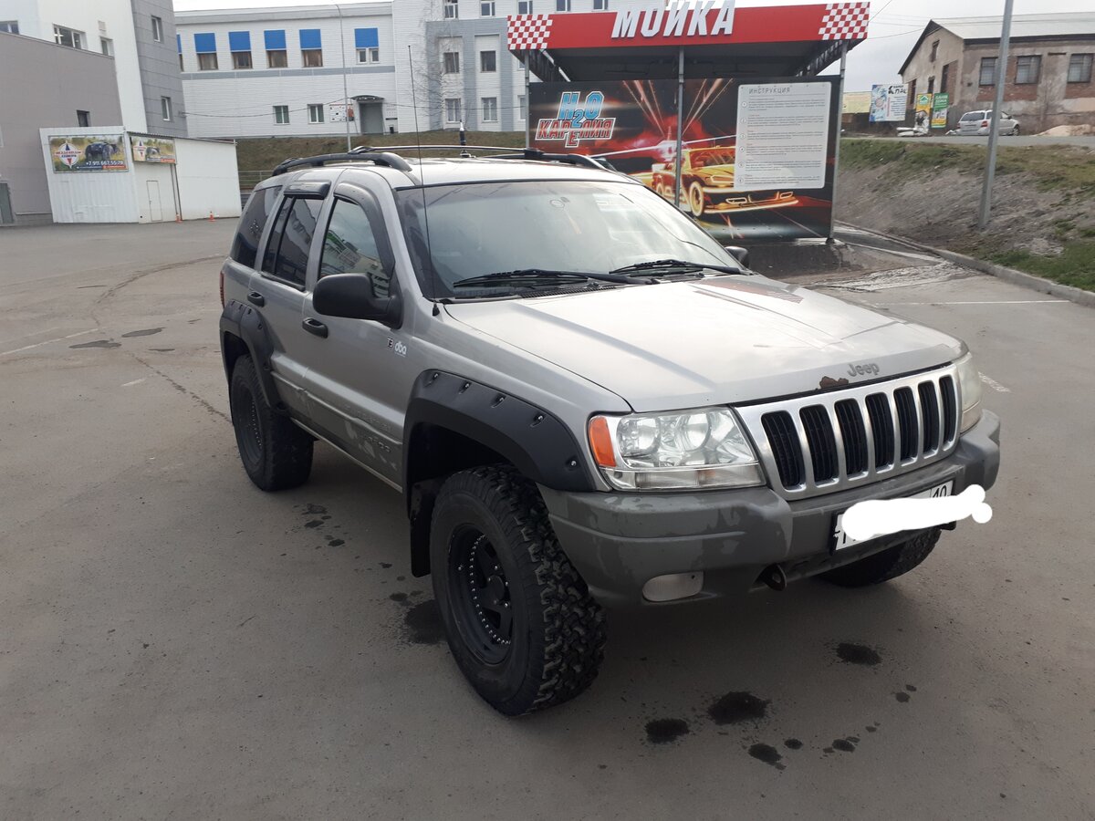 Купить б/у Jeep Grand Cherokee II (WJ) 4.0 AT (190 л.с