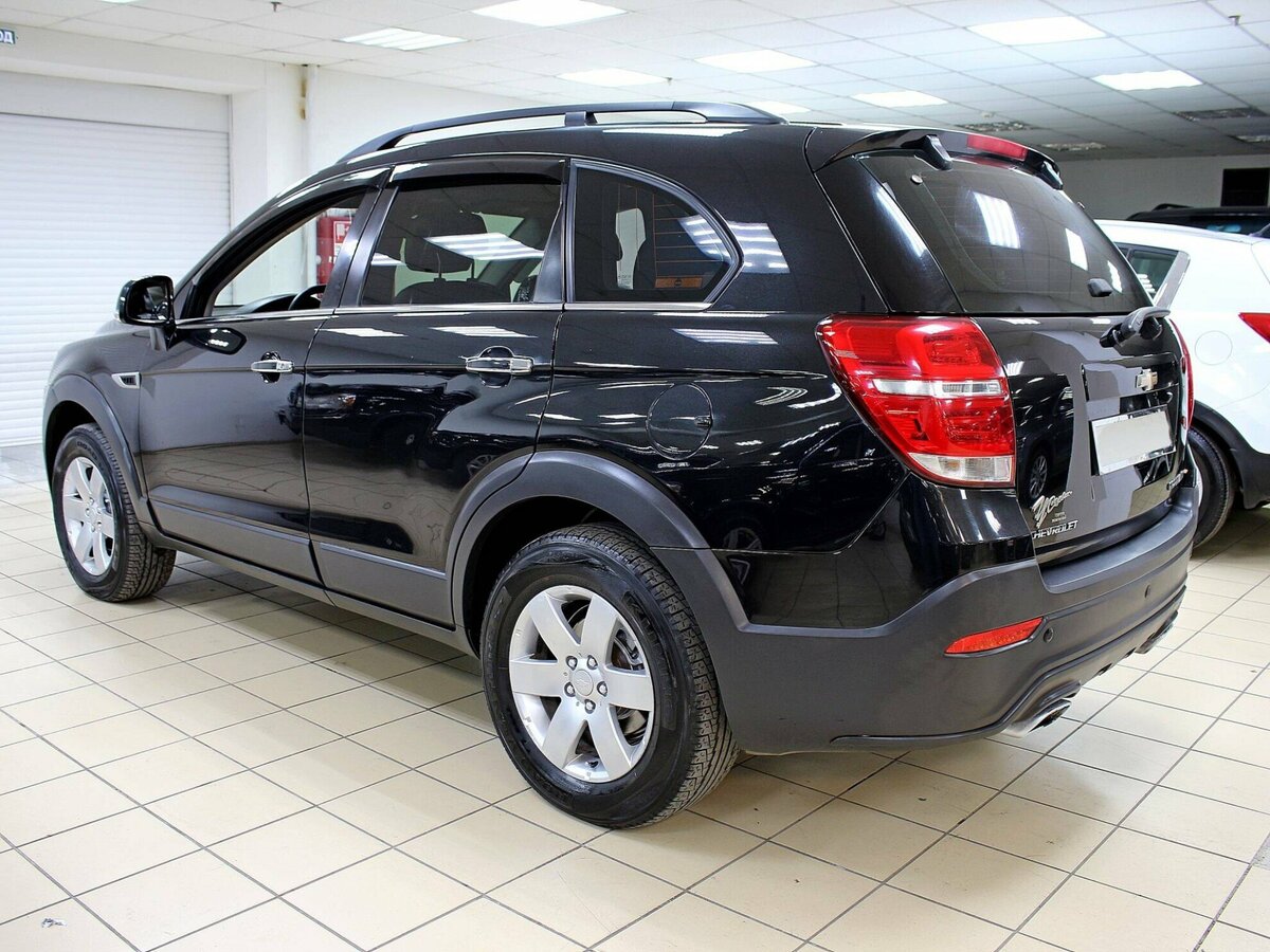 Chevrolet Captiva 2013 черный