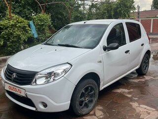 2014 Renault Sandero I, белый, 500000 рублей, вид 1