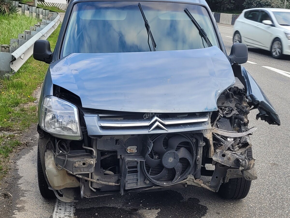 Купить б/у Citroen Berlingo I Рестайлинг 1.4 MT (75 л.с.) бензин ...