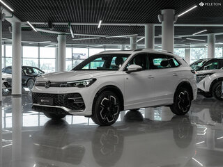 2024 Volkswagen Tiguan L Pro III (China Market), белый, 4800000 рублей, вид 1