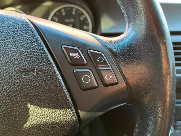 2011 BMW 3 серии 318i V (E90/E91/E92/E93) Рестайлинг, бежевый, 1188000 рублей - вид 13