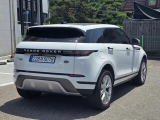 2019 Land Rover Range Rover Evoque II, белый, 2250000 рублей, вид 4