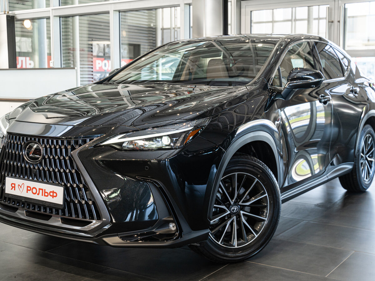 Lexus NX 200 II