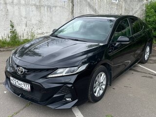 Toyota Camry VIII (XV70)