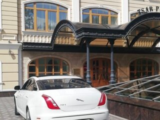 2010 Jaguar XJ Long IV (X351), белый, 1550000 рублей, вид 4