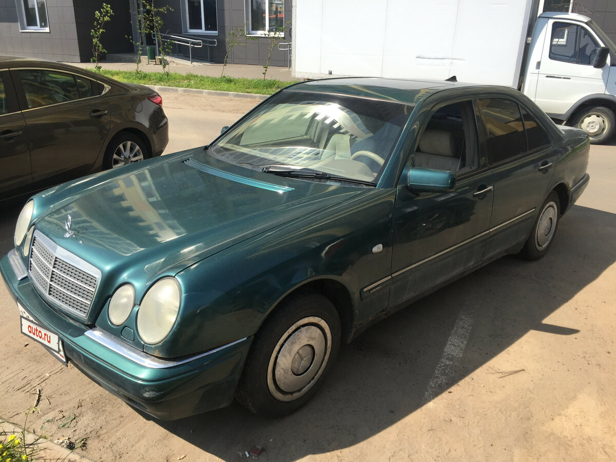 Мерседес 210 зеленый