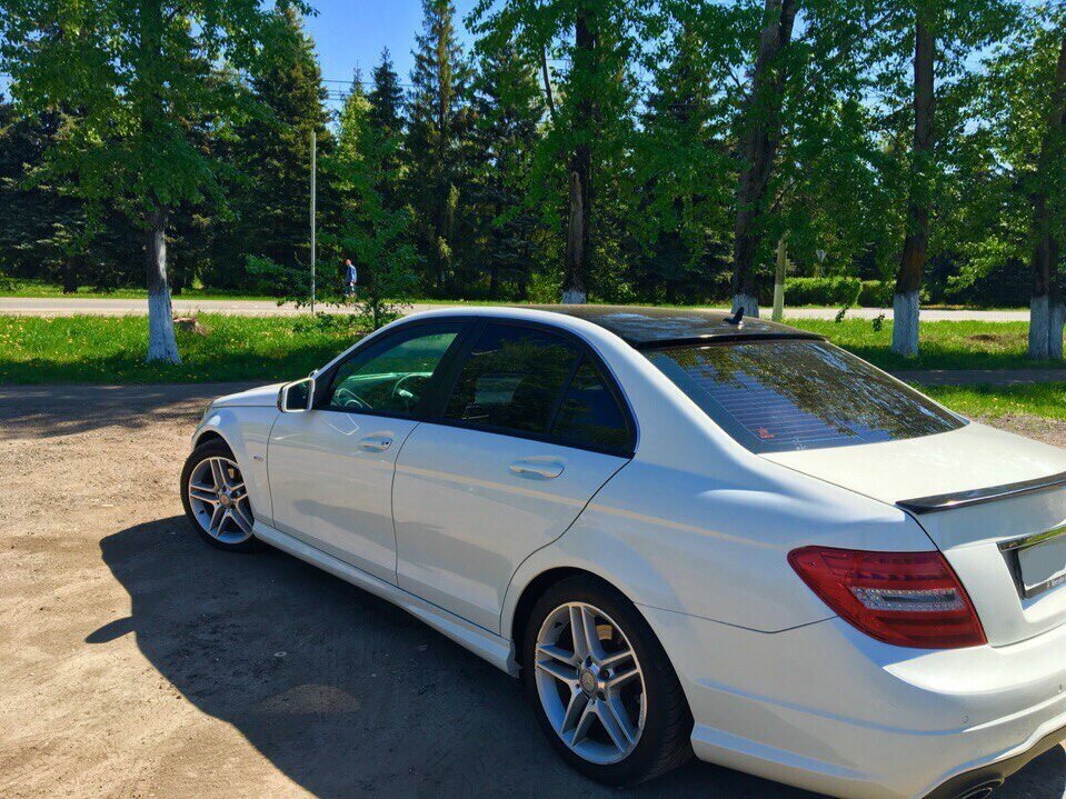 Мерседес w204 AMG зимой