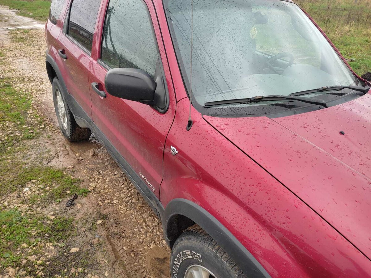 Купить б/у Ford Escape I 3.0 AT (197 л.с.) 4WD бензин автомат в Туле