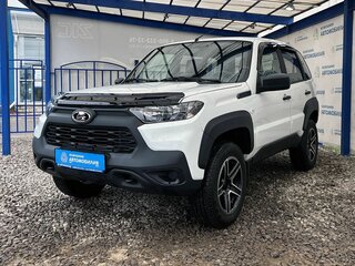 2024 Lada (ВАЗ) Niva I Рестайлинг (Travel), белый, 1399000 рублей, вид 1