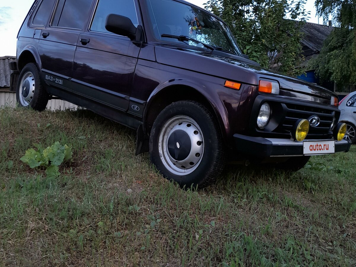 Купить б/у Lada (ВАЗ) 2131 (4x4) I 1.7 MT (83 л.с.) 4WD бензин механика ...