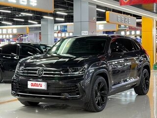 2022 Volkswagen Teramont X I, чёрный, 3062000 рублей, вид 1