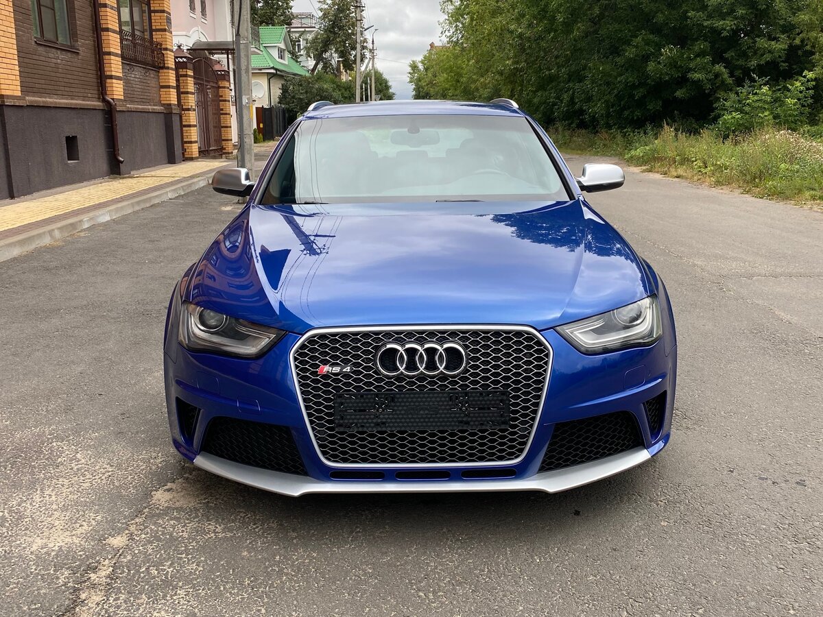 Купить б/у Audi RS 4 III (B8) 4.2 AMT (450 л.с.) 4WD бензин робот в ...