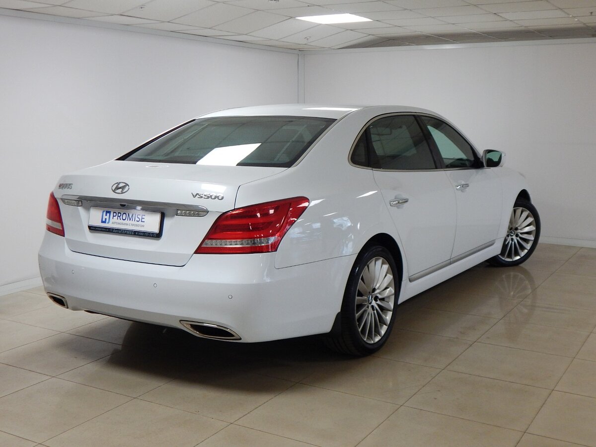 Hyundai Equus Limousine салон