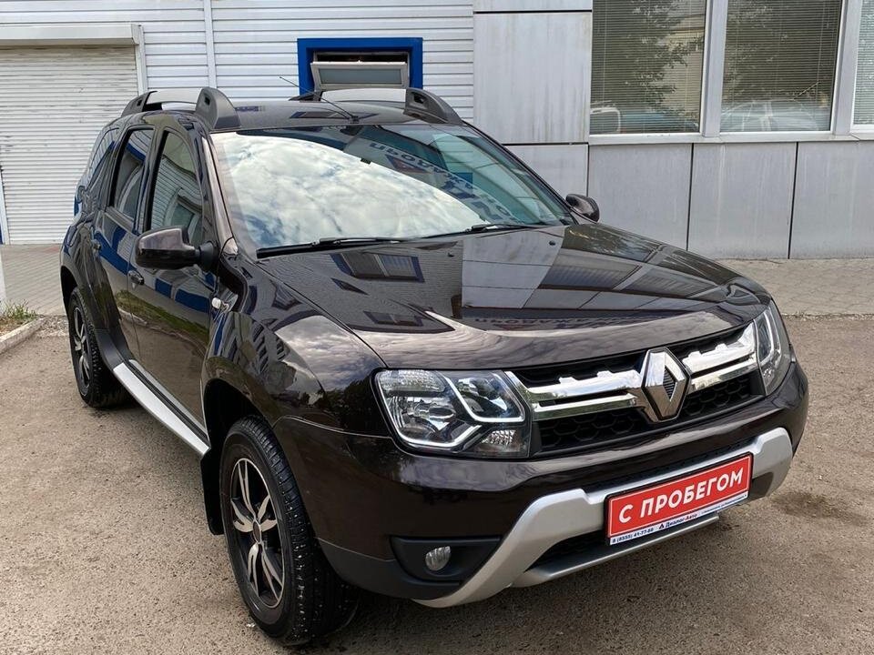 Купить б/у Renault Duster I Рестайлинг 2.0 MT (143 л.с.) 4WD бензин ...