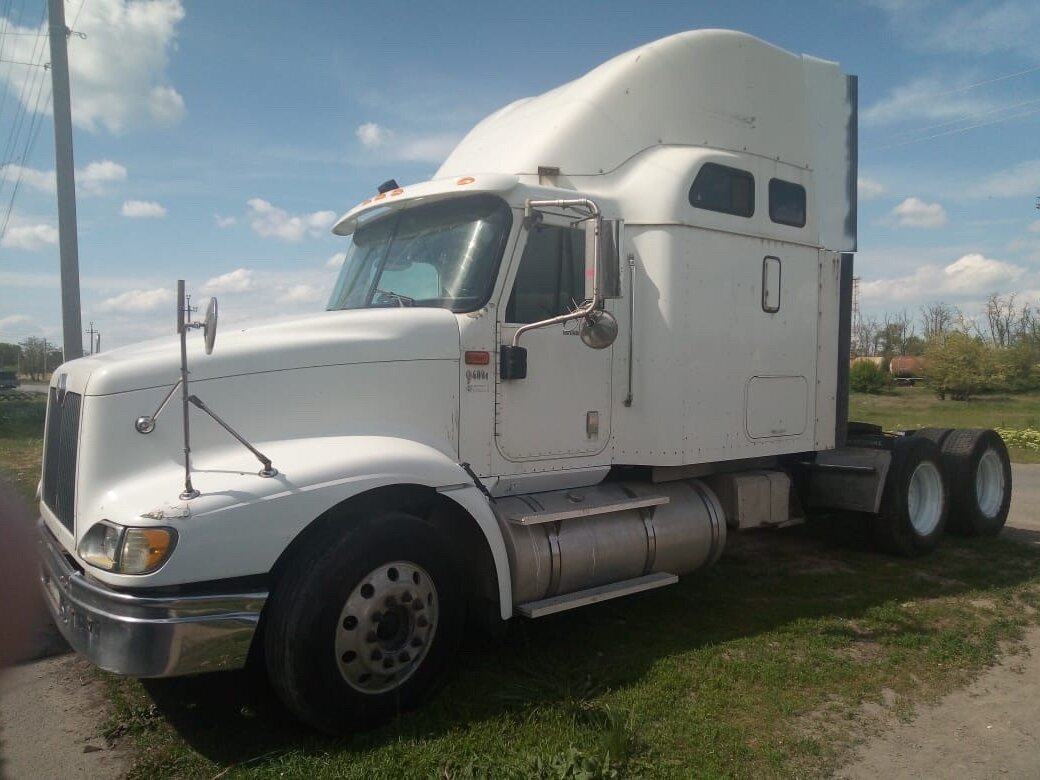 International 9400i