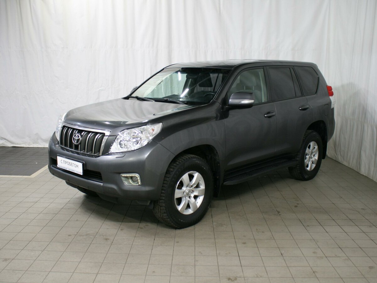 Toyota Land Cruiser Prado 2011