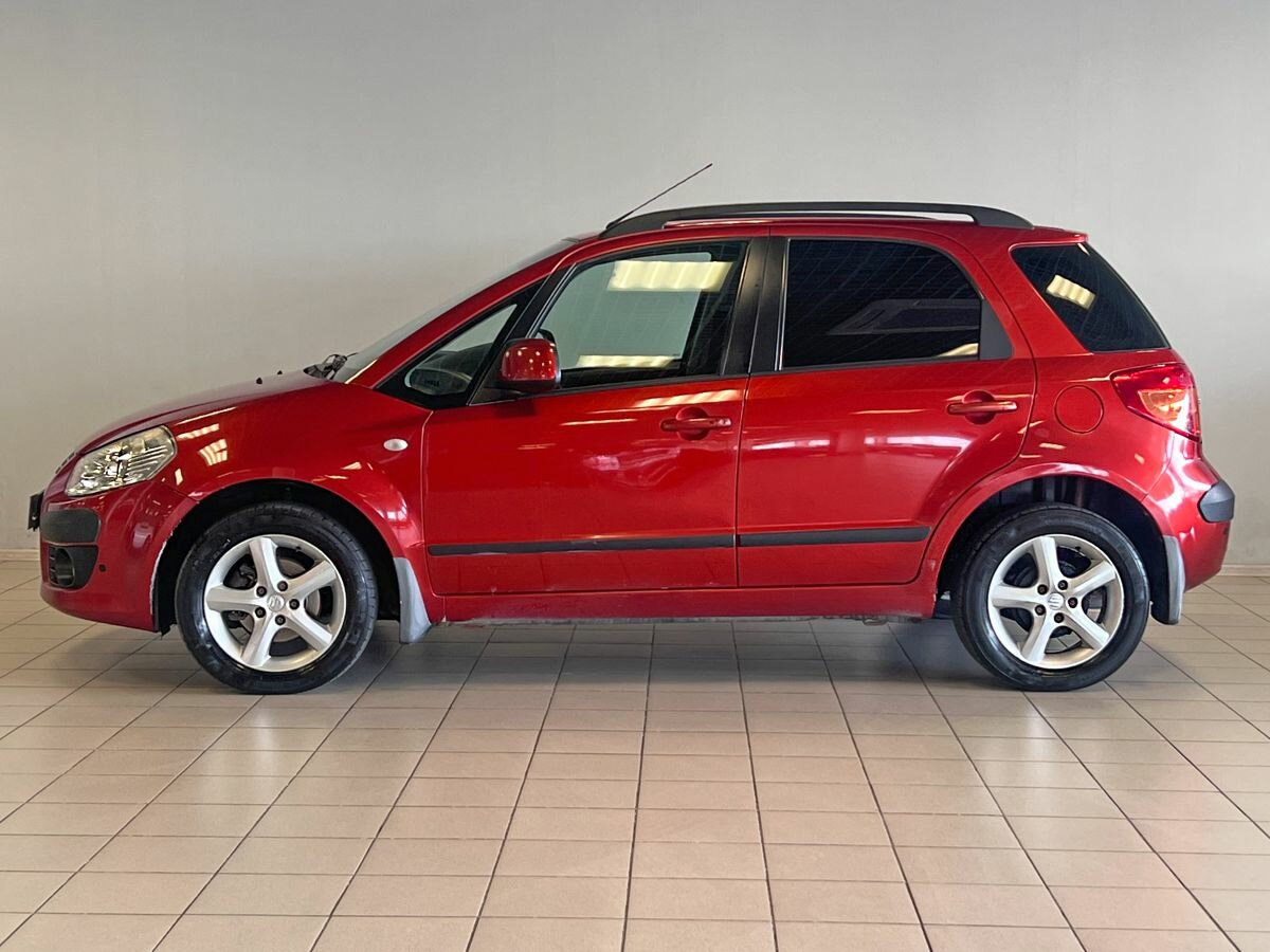 фиат седичи и сузуки sx4 разница