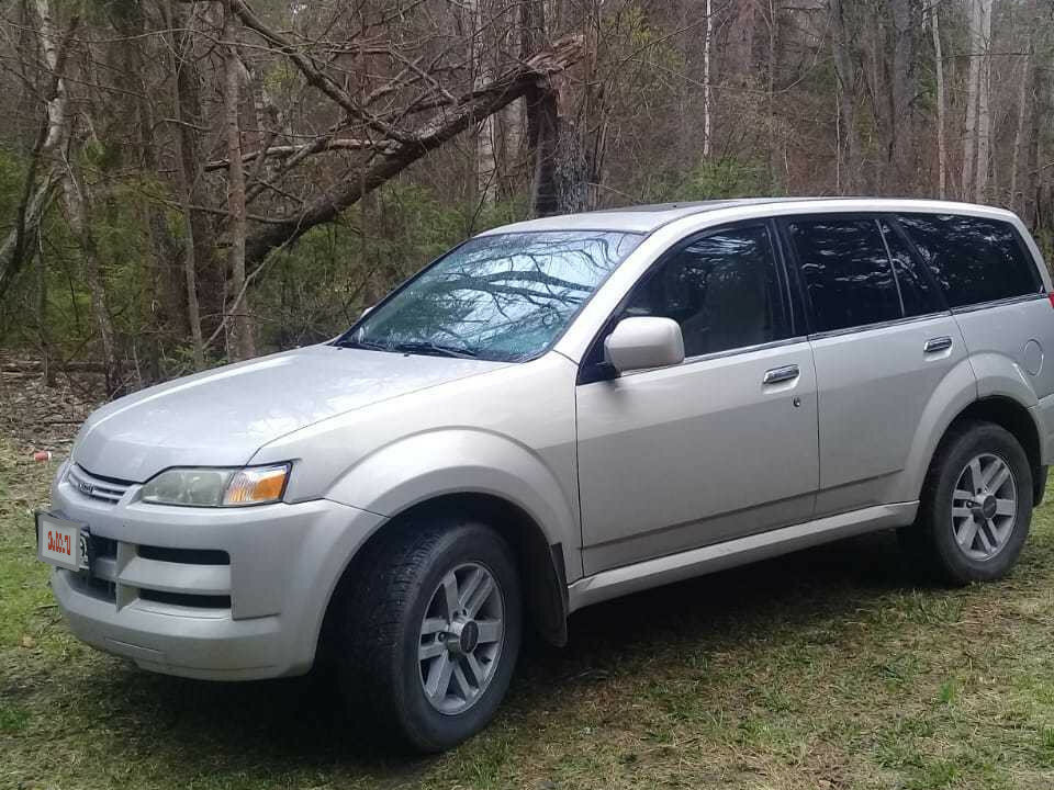 Isuzu Axiom 2004