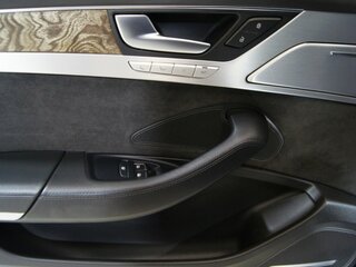 2013 Audi A8 Long III (D4) Рестайлинг, чёрный, 1350000 рублей, вид 5