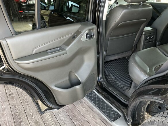 2012 Nissan Pathfinder III Рестайлинг, чёрный, 2300000 рублей - вид 16