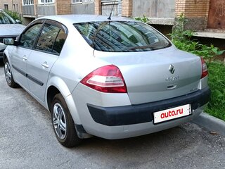 2006 Renault Megane II Рестайлинг, серый, 550000 рублей, вид 1