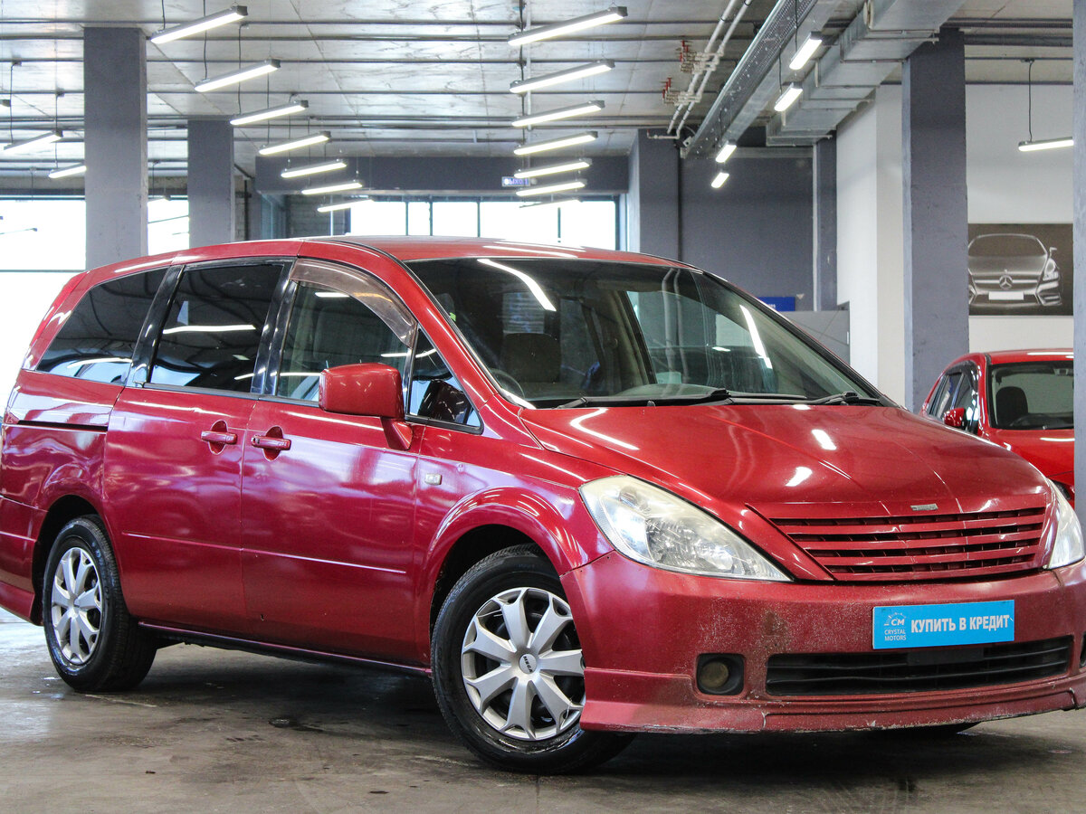 Ниссан минивэн 2004