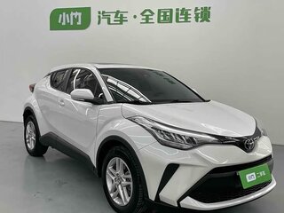 2021 Toyota C-HR I Рестайлинг, белый, 1679080 рублей, вид 1