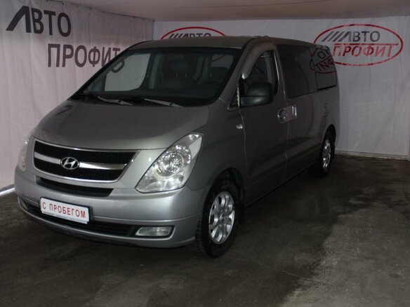 2012 Hyundai H-1 II, серый