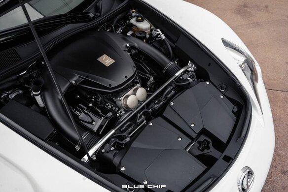 Купить б/у Lexus LFA 2010-2012 4.8 AMT (560 л.с.) бензин робот во ...