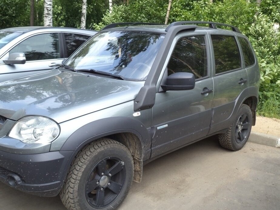 Нива Шевроле 2006 кварц