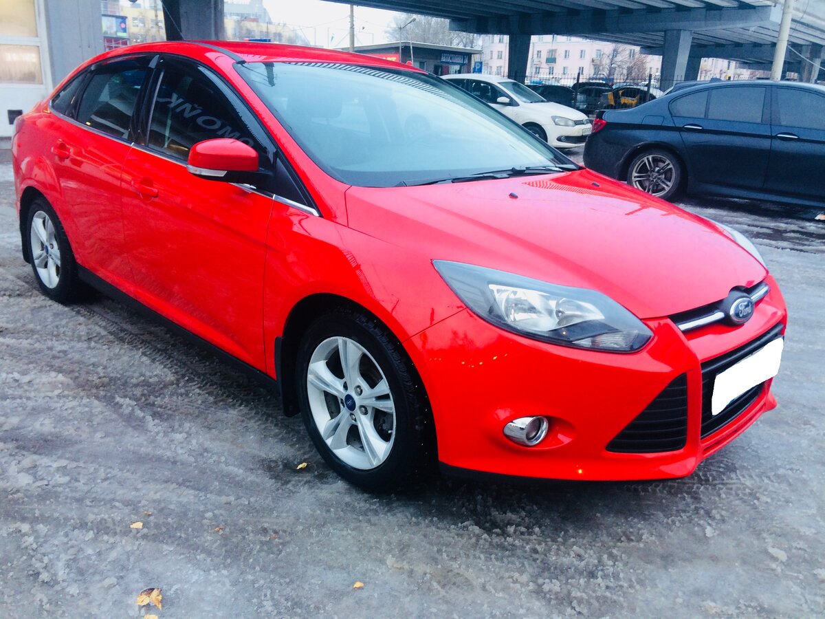 Ford Focus 2008 седан красный