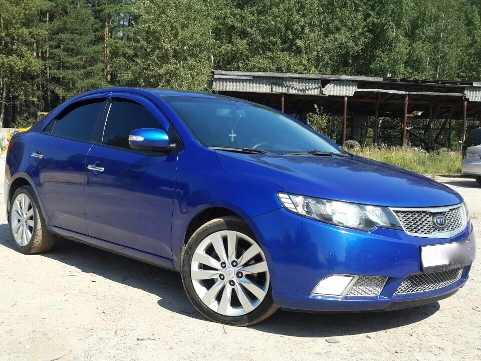 Kia Cerato 2009 года