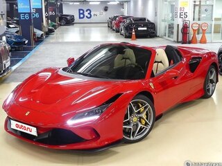 2022 Ferrari F8 Spider, красный, 29917000 рублей, вид 1