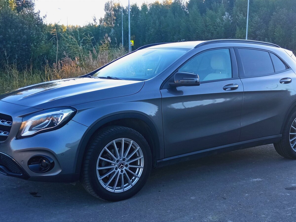 Купить б/у Mercedes-Benz GLA I (X156) Рестайлинг 200 1.6 AMT (156 л.с ...