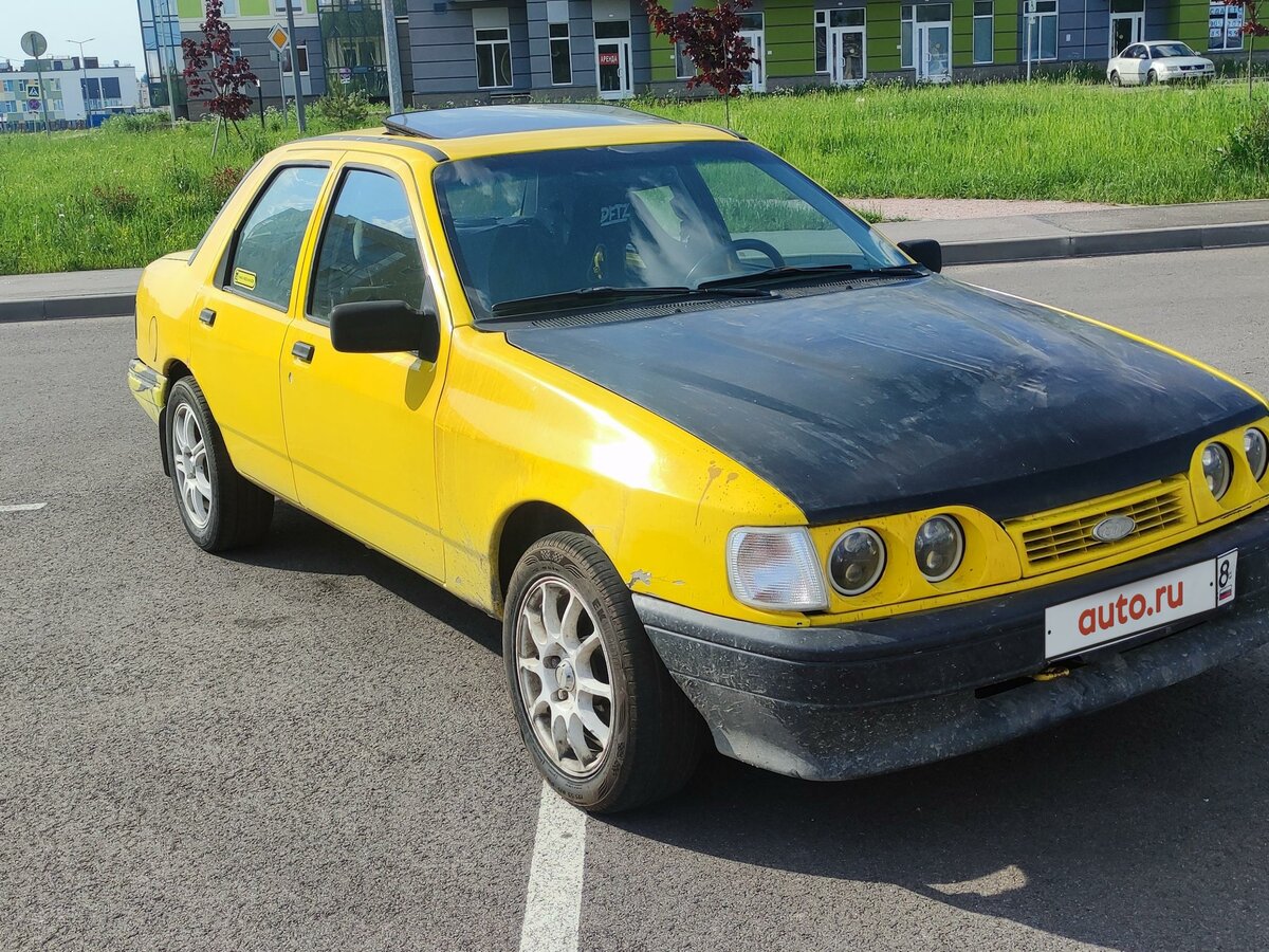 Купить бу Ford Sierra I Рестайлинг 2.0 MT (120 л.с.) бензин механика в 