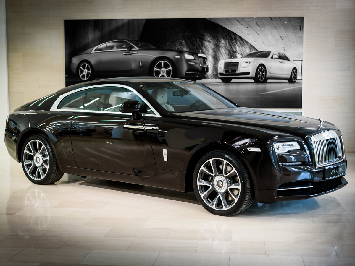 Роллс Ройс Wraith чёрный стиль