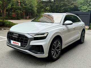 2022 Audi Q8 50 TDI I (4M), белый, 6900000 рублей, вид 1