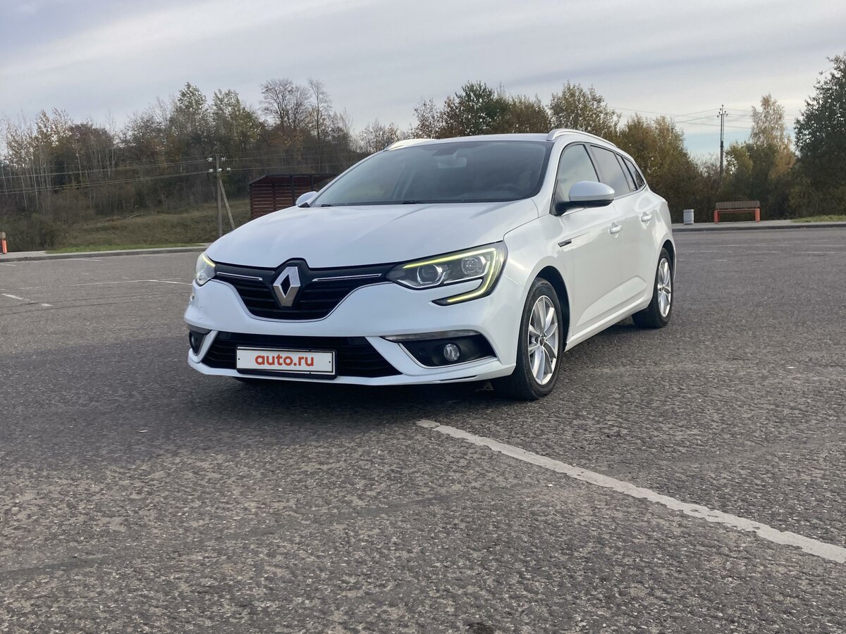 Купить б/у Renault Megane IV 1.5d MT (110 л.с.) дизель механика в ...