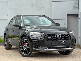 2025 Audi Q5 L 45 TFSI II (FY) Рестайлинг, чёрный, 5387000 рублей, вид 4