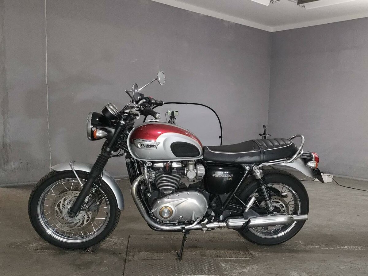 Triumph Bonneville T120
