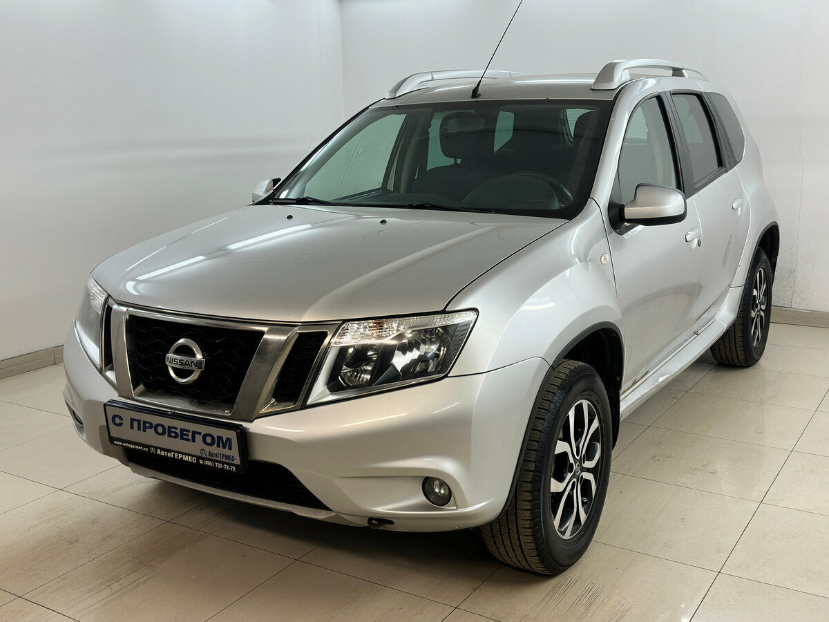 Nissan Terrano III (D10)