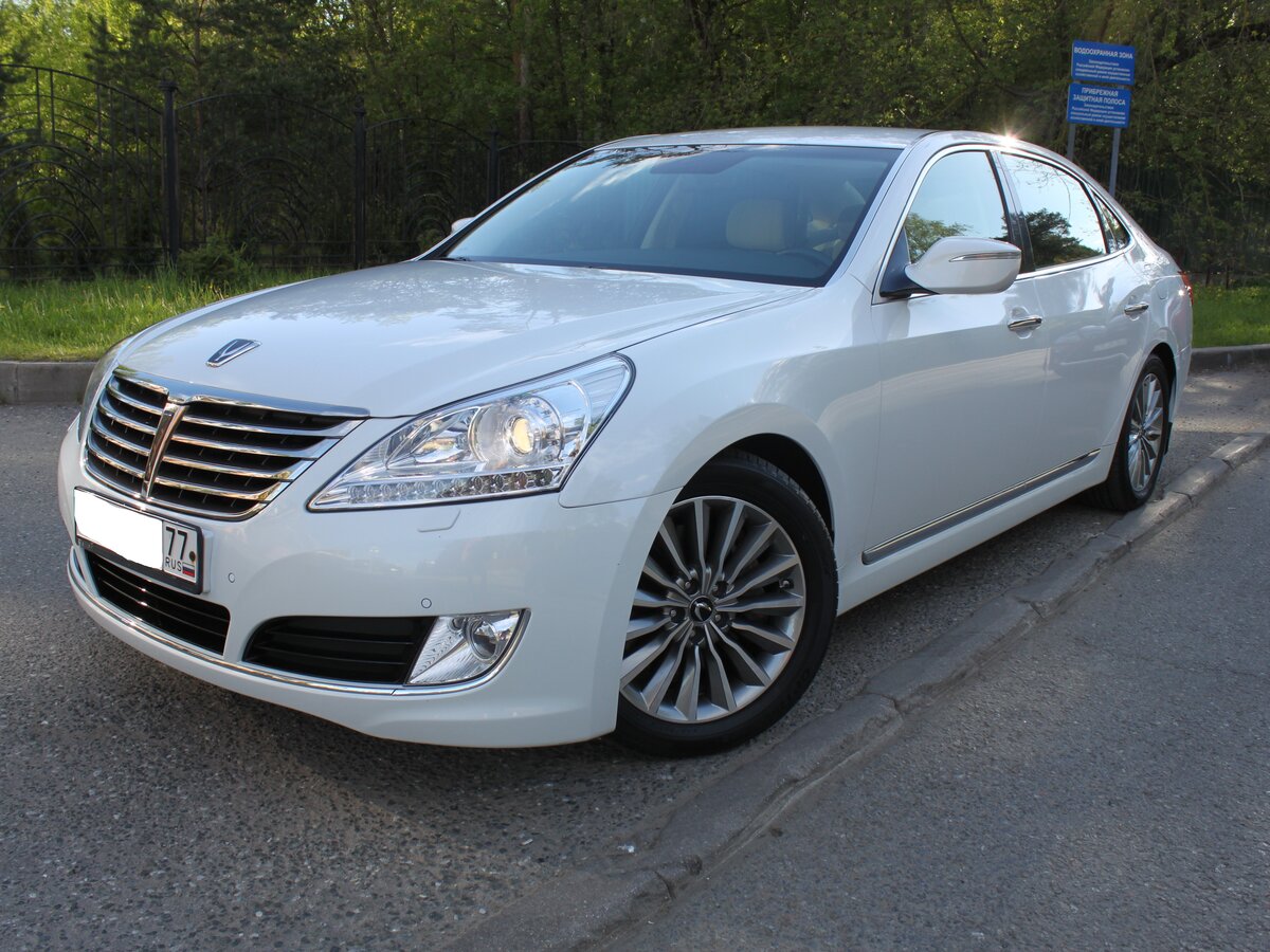Hyundai Equus 2013 3 8