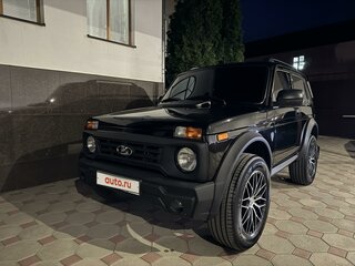 2018 Lada (ВАЗ) 2121 (4x4) Bronto I Рестайлинг, чёрный, 1100000 рублей, вид 1