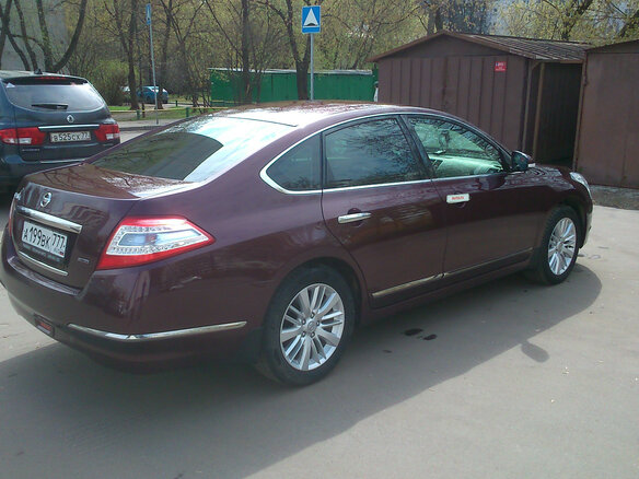 2013 Nissan Teana II Рестайлинг, красный - вид 3