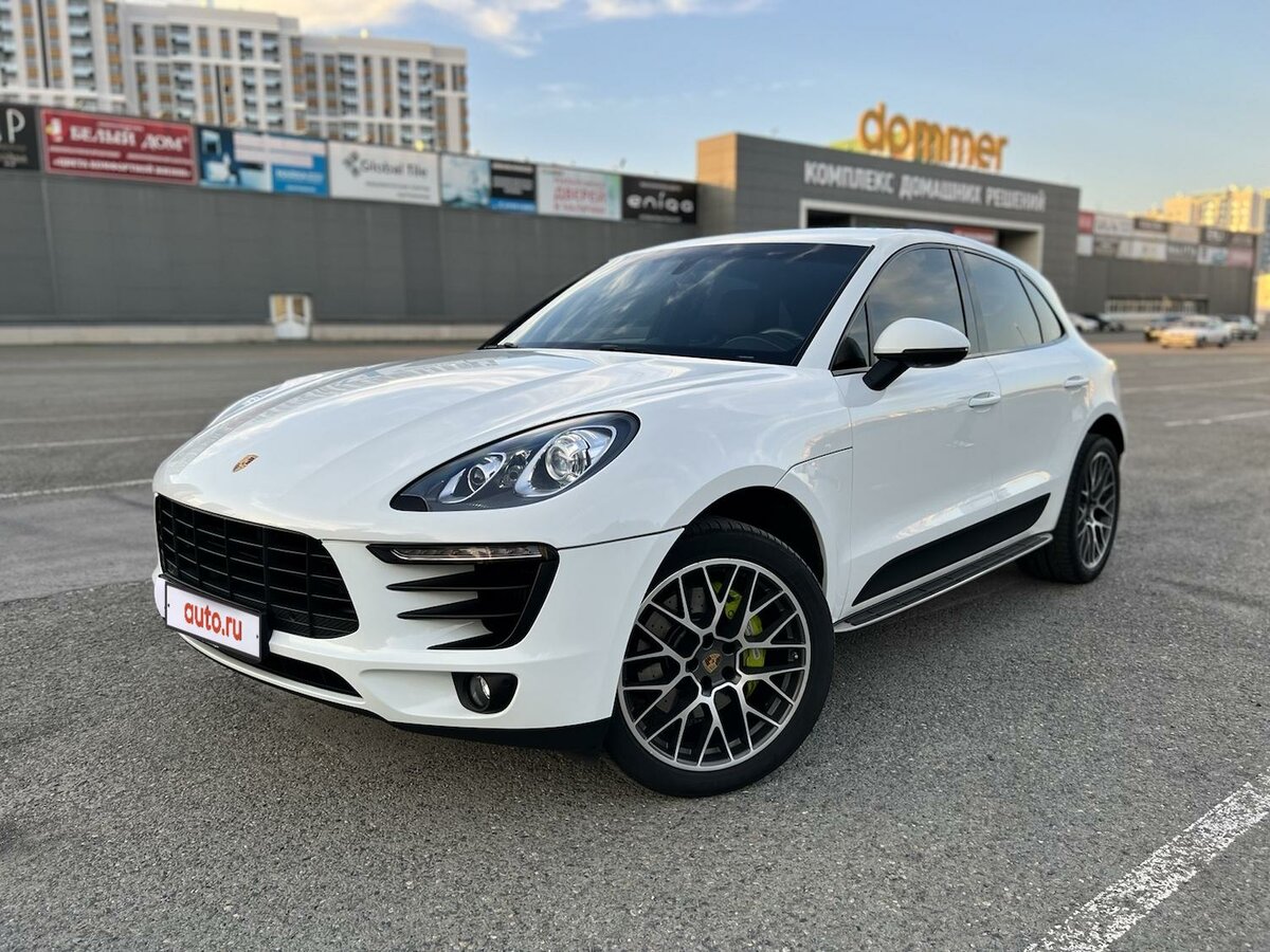 Р‘РµР»С‹Р№ Porsche Macan s 2014